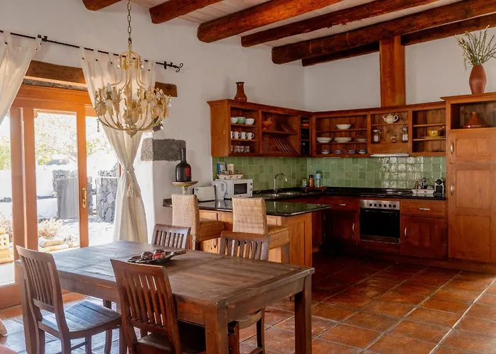 Tomaren 3* San Bartolomé