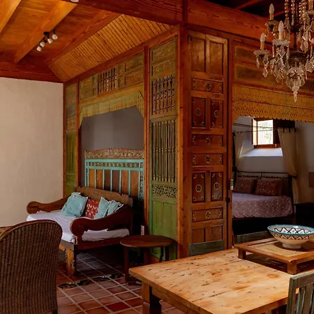 Casa Tomarén Resort